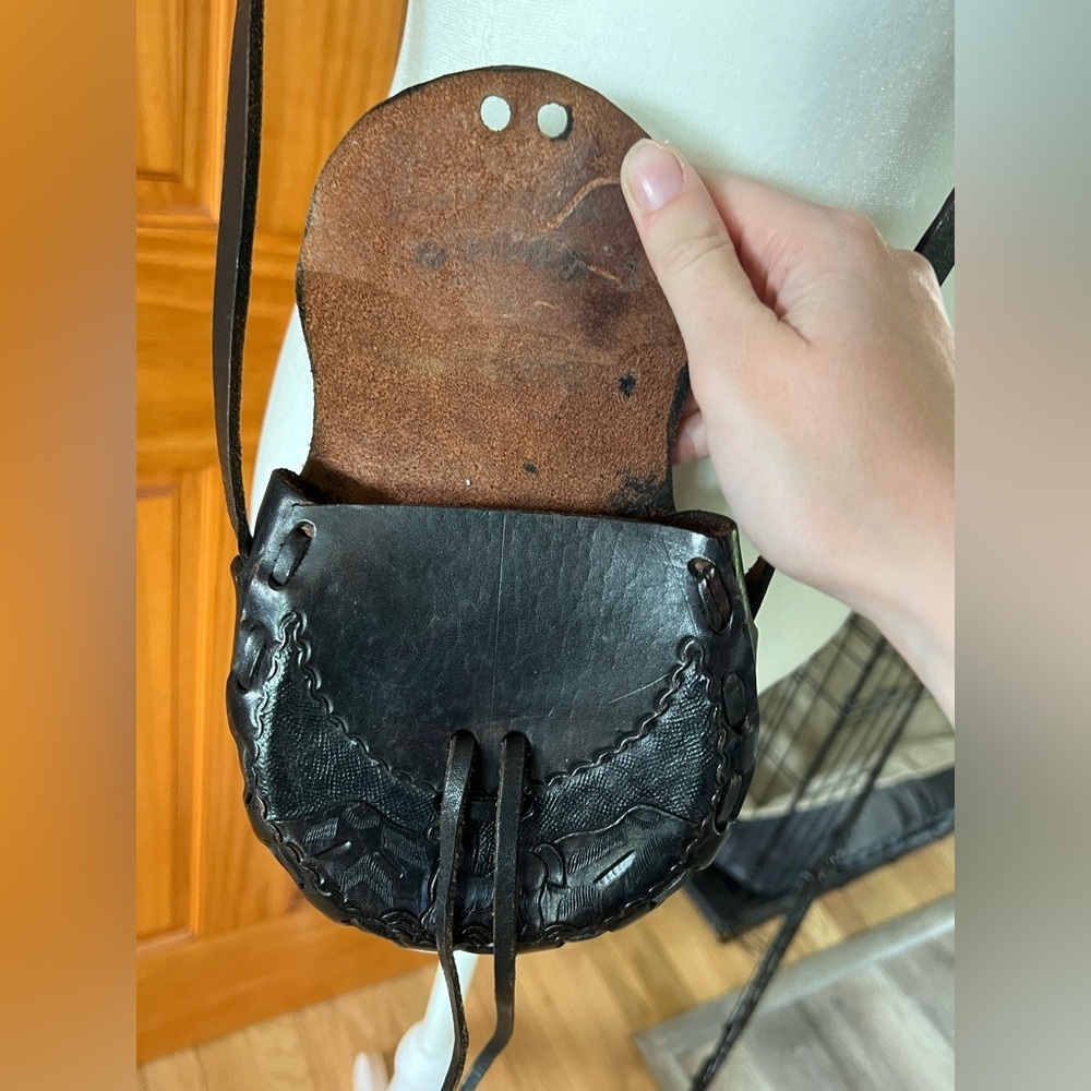 Black Real Leather Llama Crossbody Bag - Picture 3 of 5